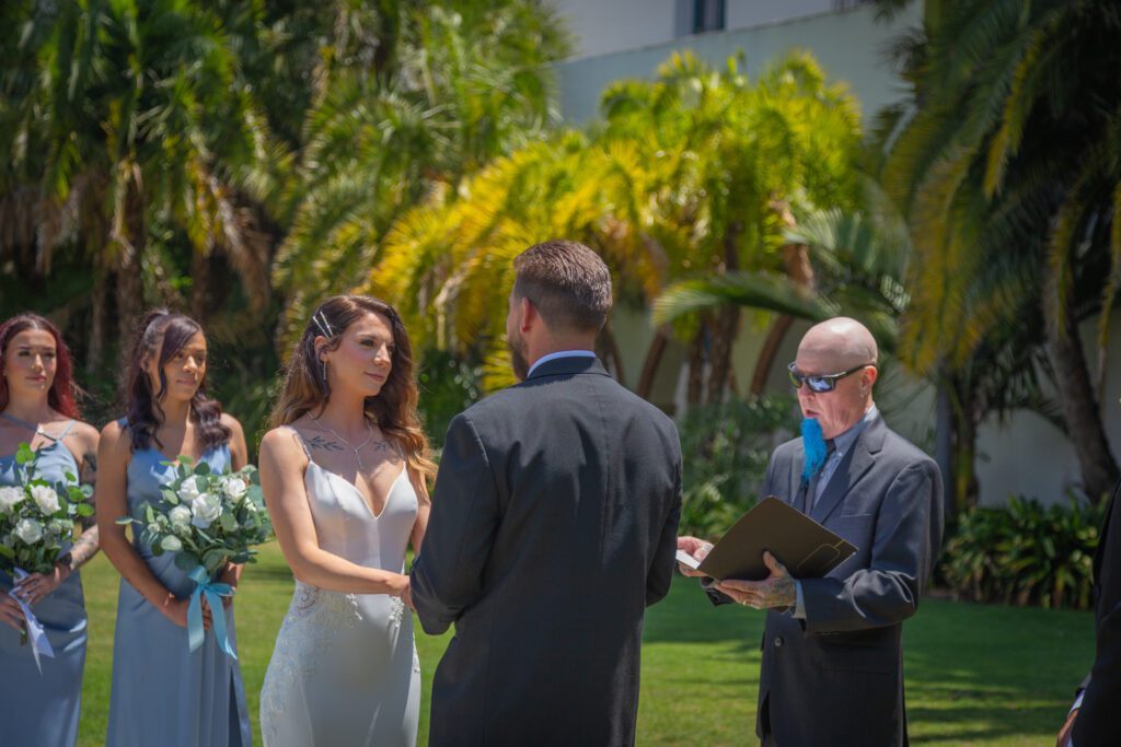 Bride & Groom Photography - Santa Barbara Courthouse, California